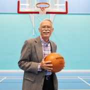 Jim Naismith attending the Jr. NBA Clinic in Glasgow جیمز نای‌ اسمیت: با مبدع بسکتبال آشنا شوید